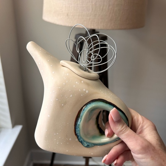 NEVER USED TEAPOT BY MONTANA CERAMICIST AUDREY ROSULEK